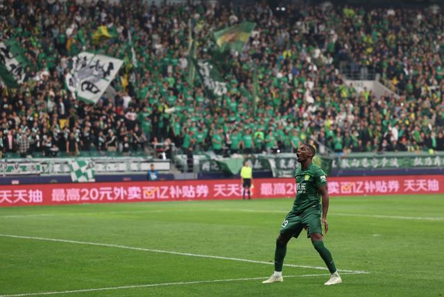 世俱杯冠军-北京国安队今日在联赛中获得胜利