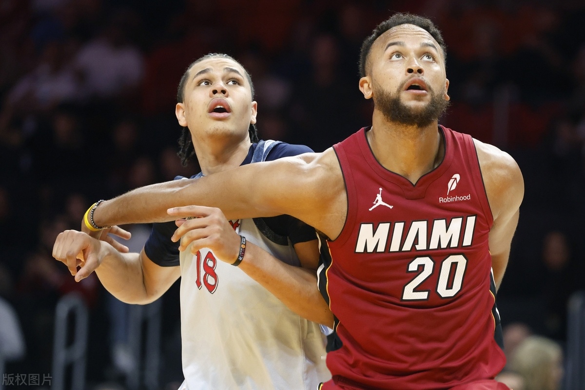 关于爵士气走奇才，连续两场击败对手坚定领跑的信息