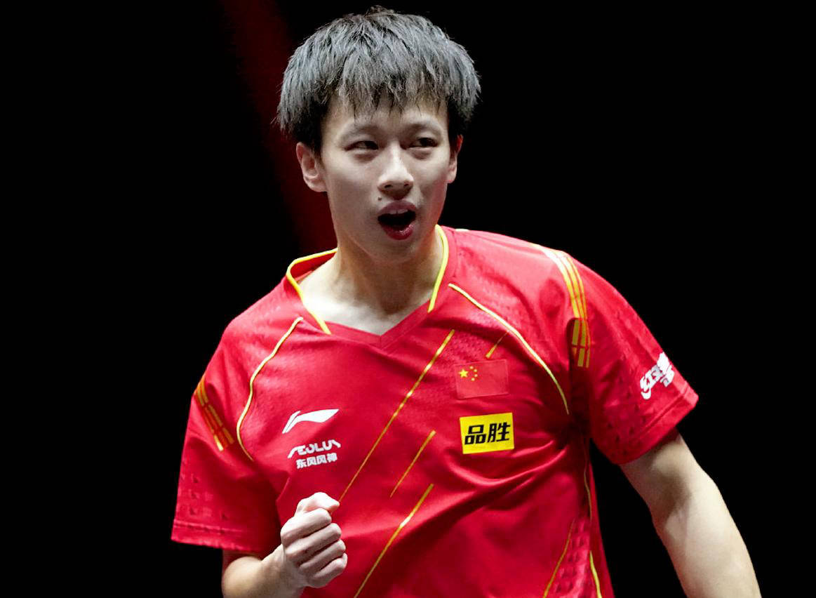 世俱杯冠军-河北华夏幸福惊险逆转，取得三分