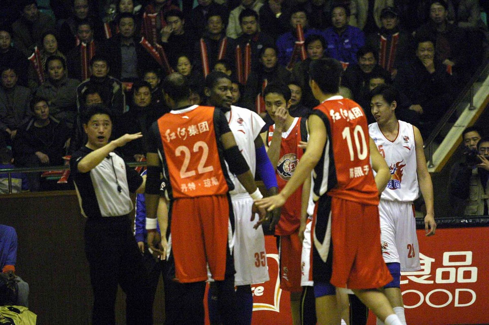 山西队逆转广东队，实现突破