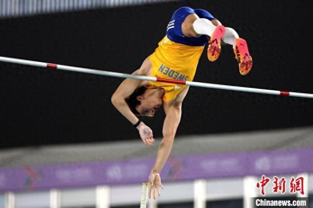 瑞典田径选手在赛场上尽展风采，取得成功