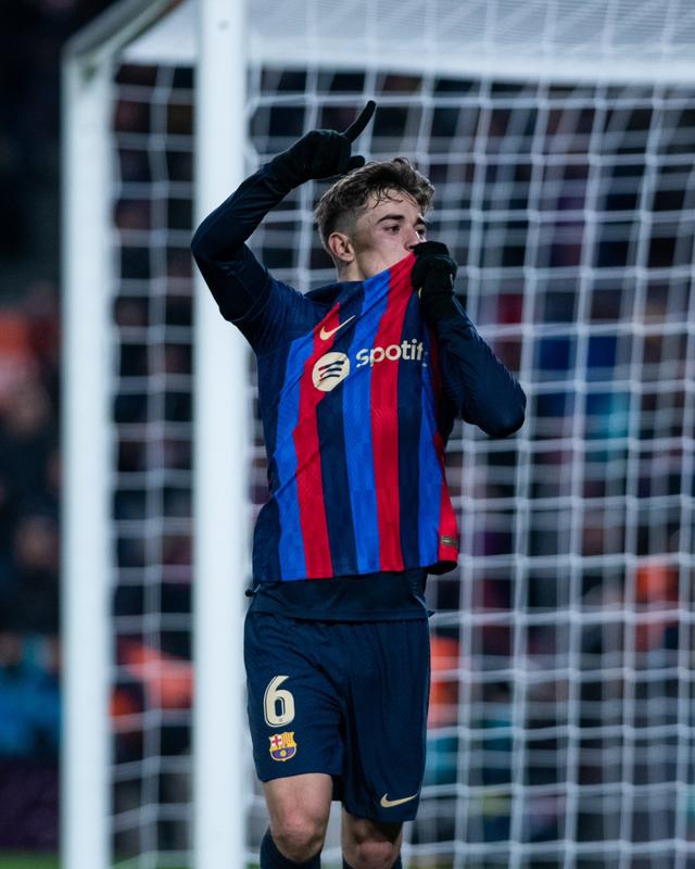 西尔维奥打入制胜球，巴塞罗那继续领跑积分榜