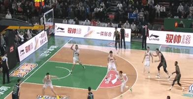 世俱杯分组-辽宁队外线火力全开，反击取胜