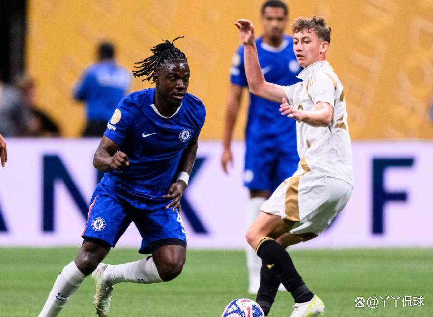 武汉卓尔挑战山东鲁能，实力对决引人期待