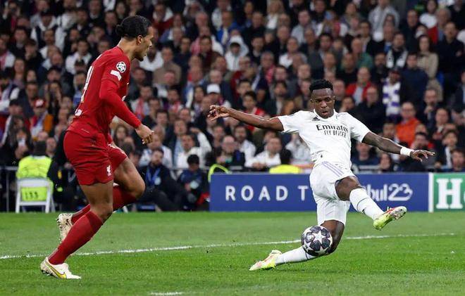 世俱杯-西班牙胜斯洛伐克，成功晋级淘汰赛