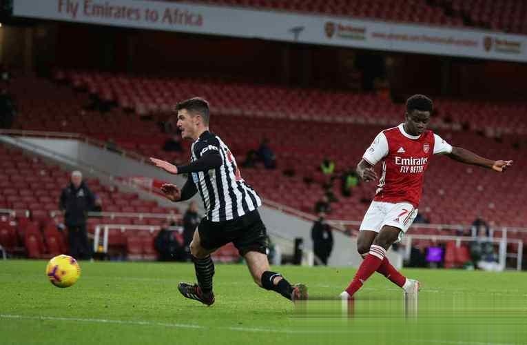 阿森纳主场击败狼队，排名继续上升