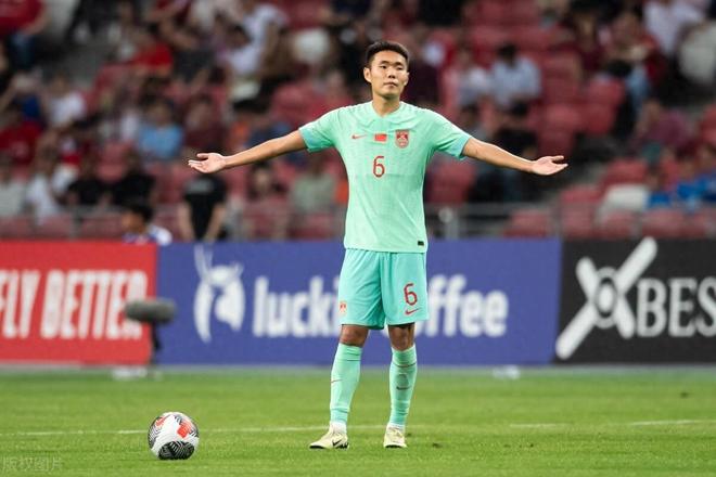 芬兰武磊奉献两球，全力支持基灵斯晋级