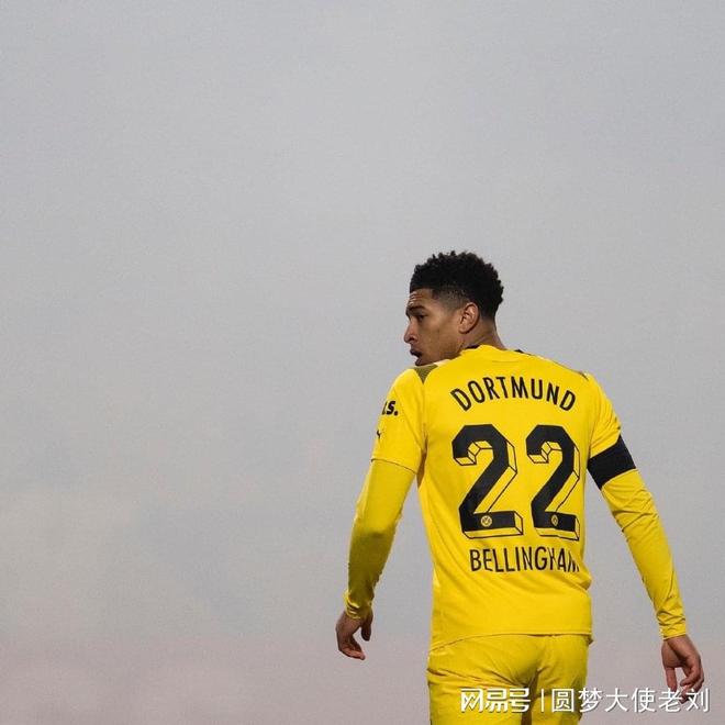 斯旺西城遭遇意外失利，表现低迷