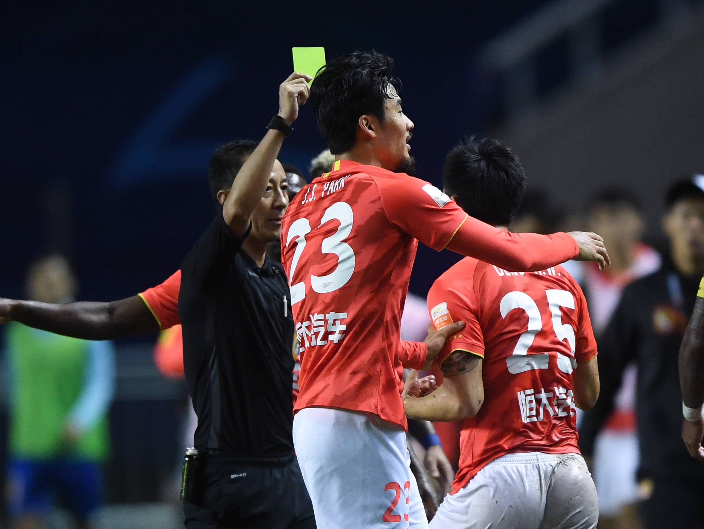 世俱杯决赛-关于江苏苏宁进球被吹，憾平广州恒大富力的信息