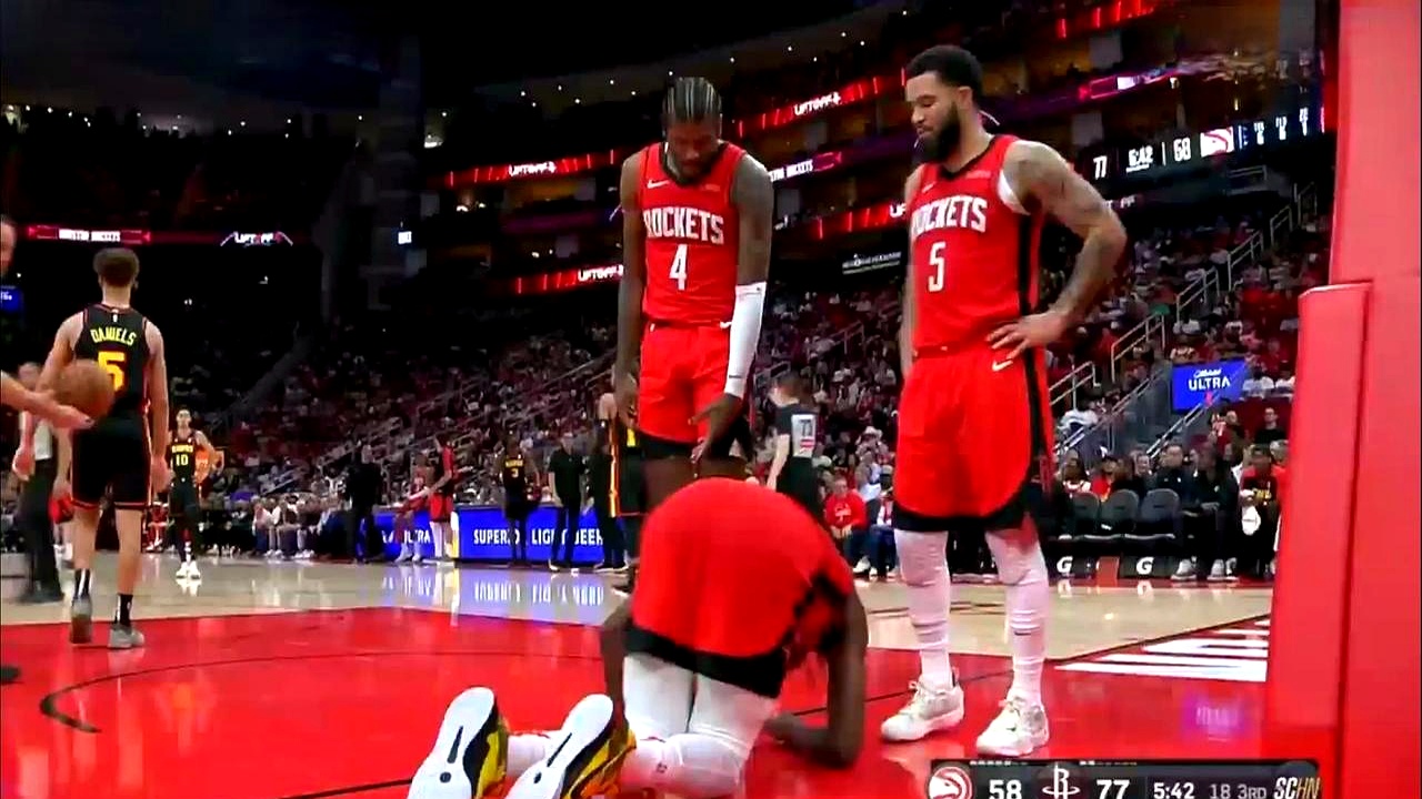 世俱杯2025-老鹰球员受伤影响发挥，球队应调整战术