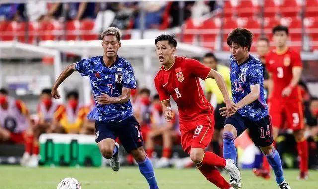 国内足球联赛战火降临，球队实力碾压的简单介绍