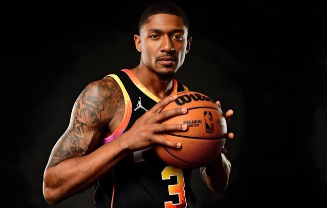 世俱杯-太阳在主场击败黄蜂，取得赛季第一胜