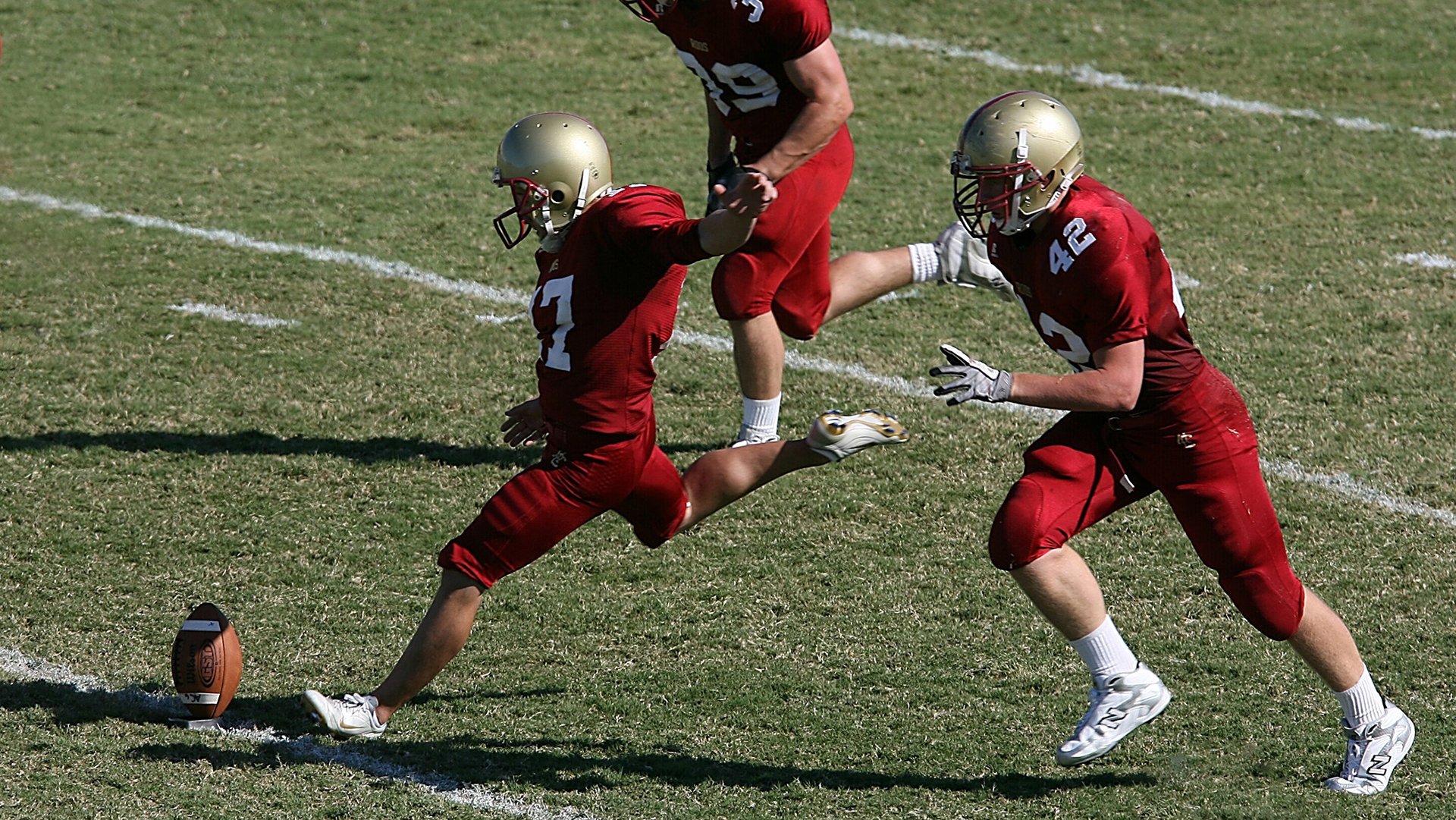 旧王的沉默与神的诞生，凯塞多的救赎与一场史诗级的绝杀